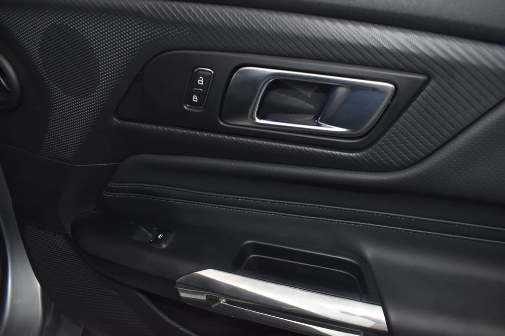 Used 2025 Ford Mustang GT Premium RWD image 18