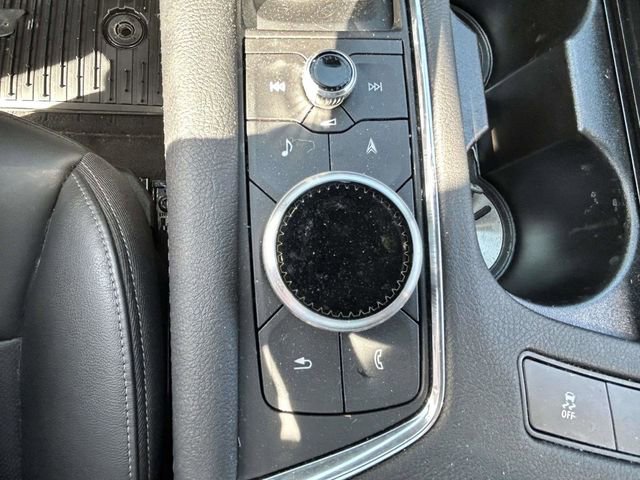 Used 2024 Cadillac XT6 Sport image 20