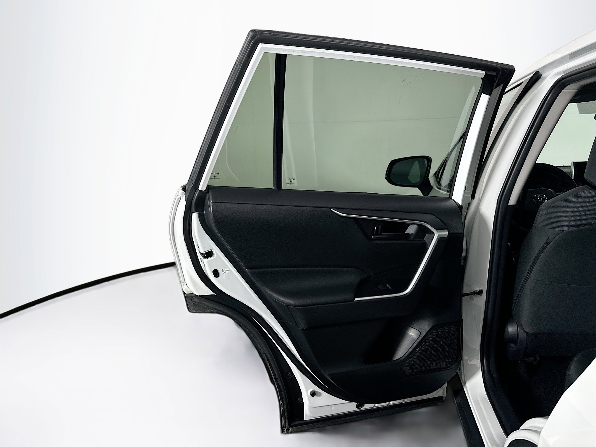 Used 2024 Toyota RAV4 LE image 25