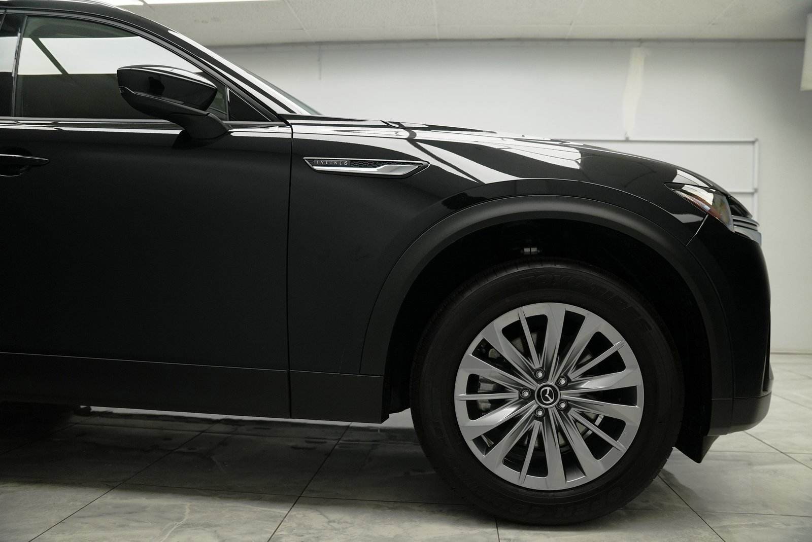 Used 2025 MAZDA CX-90 3.3 Turbo w/ Preferred Package image 12