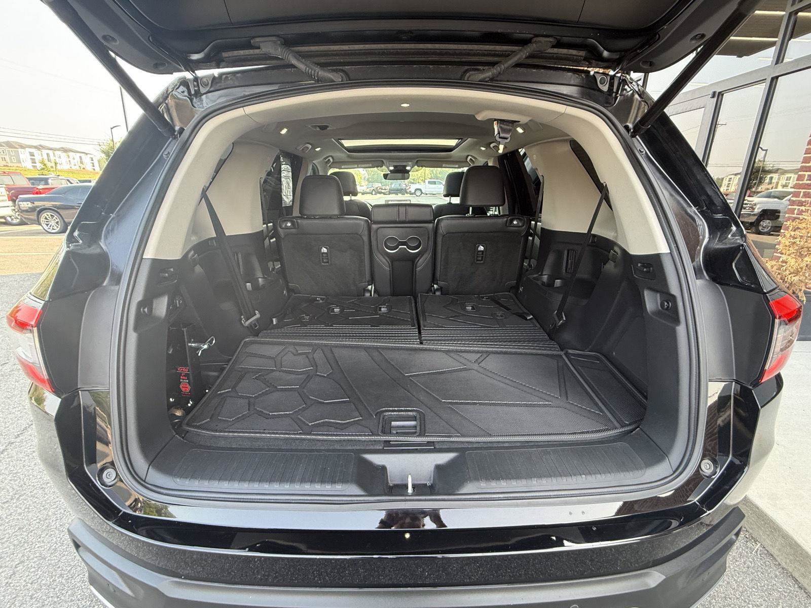 Used 2024 Honda Pilot Touring image 30