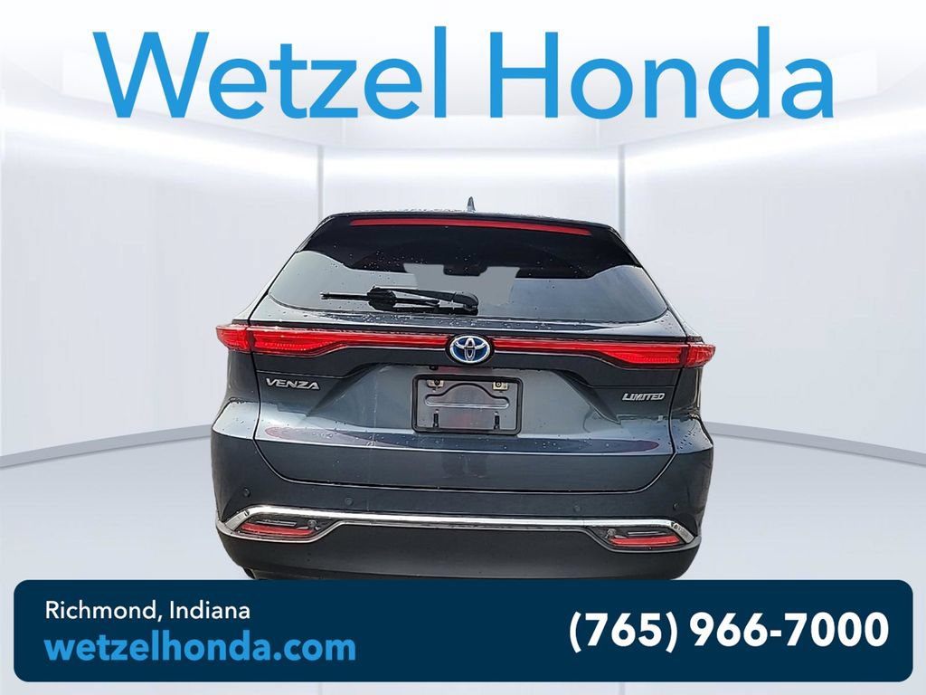 Used 2023 Toyota Venza Limited AWD/4WD image 5