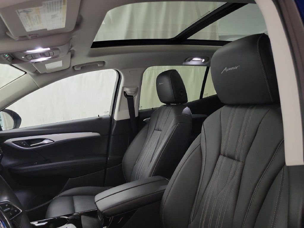 Certified 2024 Buick Envision Avenir AWD/4WD image 11