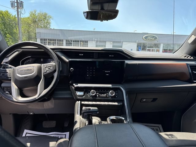 Used 2024 GMC Sierra 1500 Denali w/ Denali Reserve Package AWD/4WD image 13