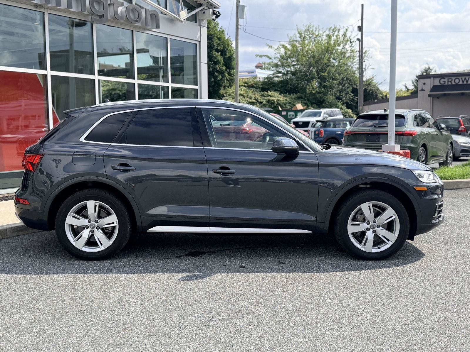 Used 2018 Audi Q5 2.0T Premium Plus w/ Premium Plus Package AWD/4WD image 7