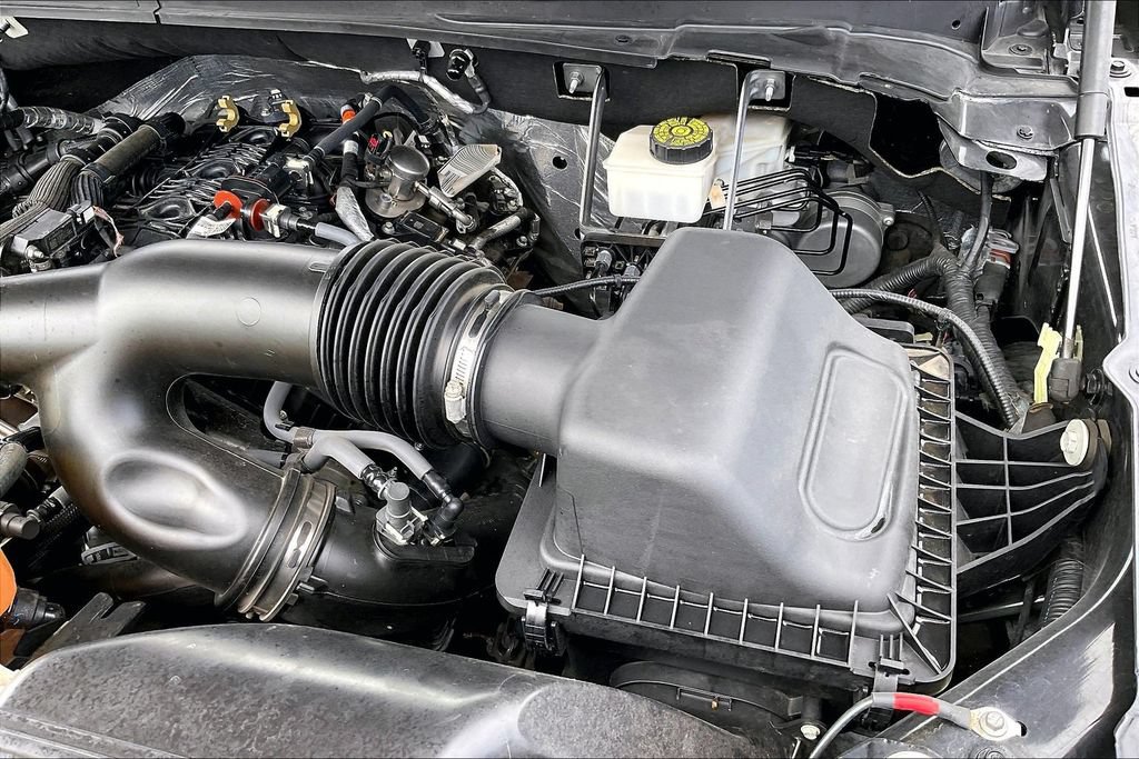 Used 2024 Ford Expedition XLT RWD image 44