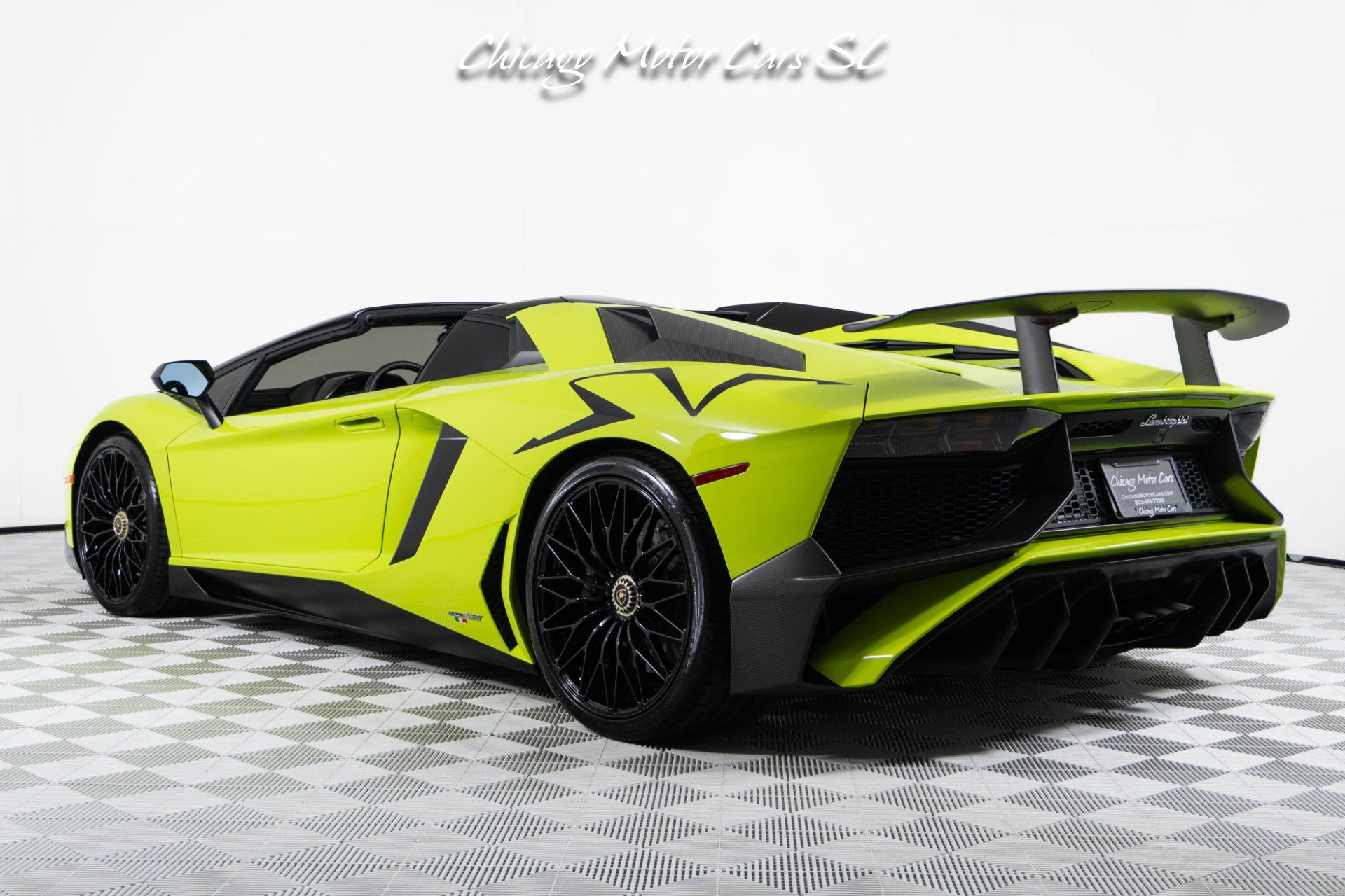 Used 2016 Lamborghini Aventador LP 750-4 Superveloce AWD/4WD image 9