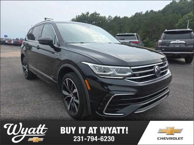 Used 2022 Volkswagen Tiguan SEL R-Line