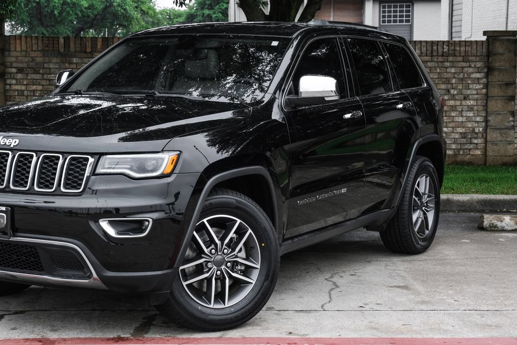 Used 2022 Jeep Grand Cherokee Limited w/ Tech Group RWD image 14