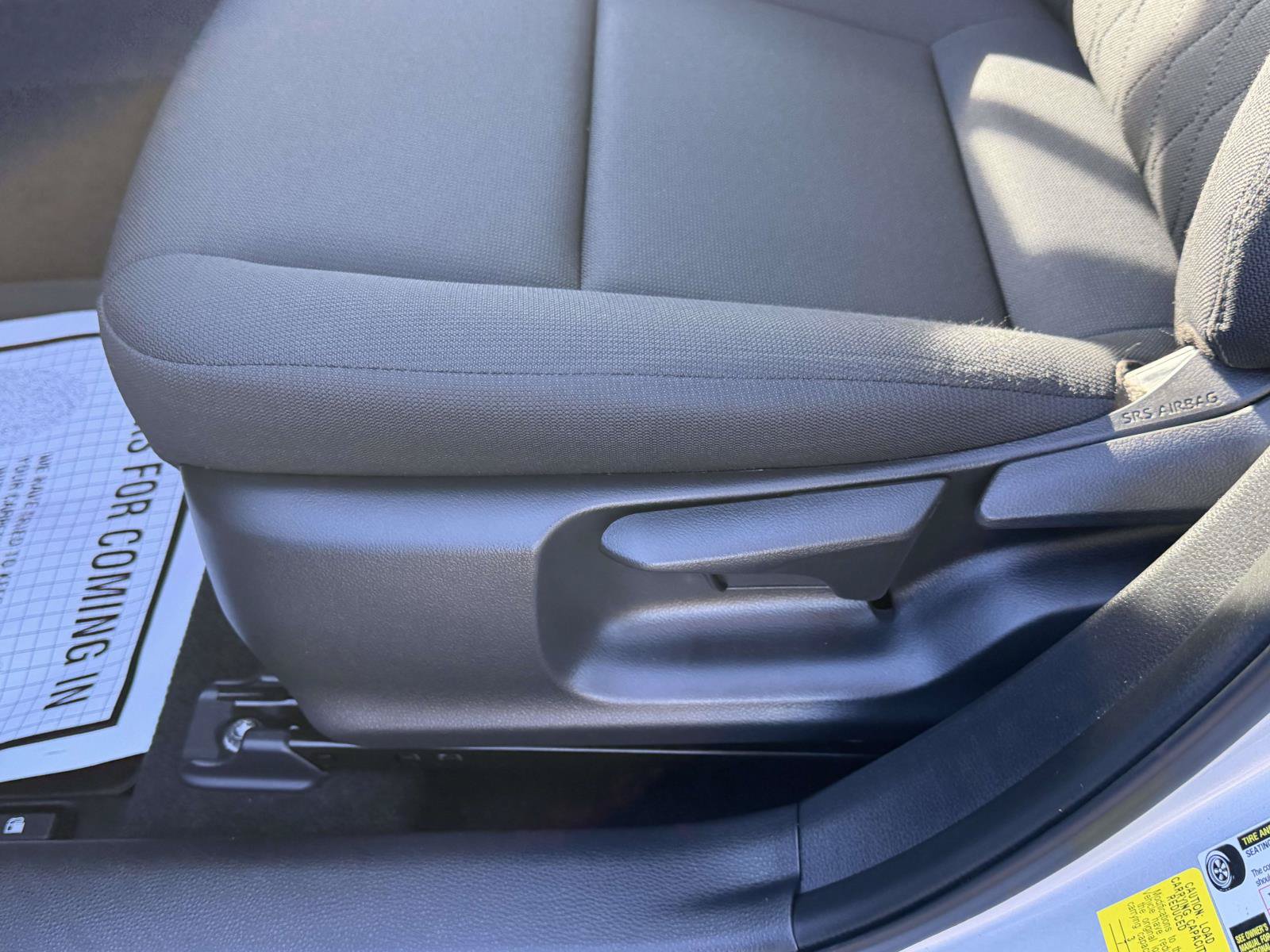Used 2023 Toyota Corolla LE w/ Carpet Mat Package (TMS) FWD image 15