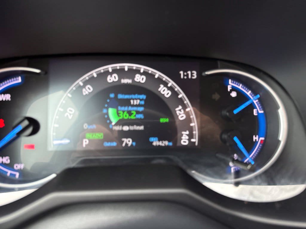 Used 2020 Toyota RAV4 XSE w/ XSE Grade Weather Package AWD/4WD image 16