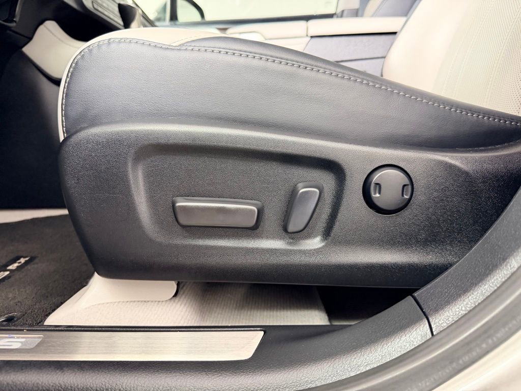 Used 2019 Lexus RX 350 F Sport w/ Navigation Package image 17