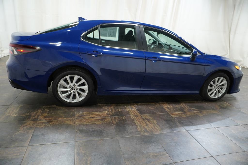 Used 2024 Toyota Camry LE FWD image 2