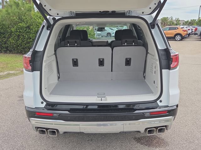 New 2026 GMC Acadia Denali w/ Super Cruise Package FWD image 5