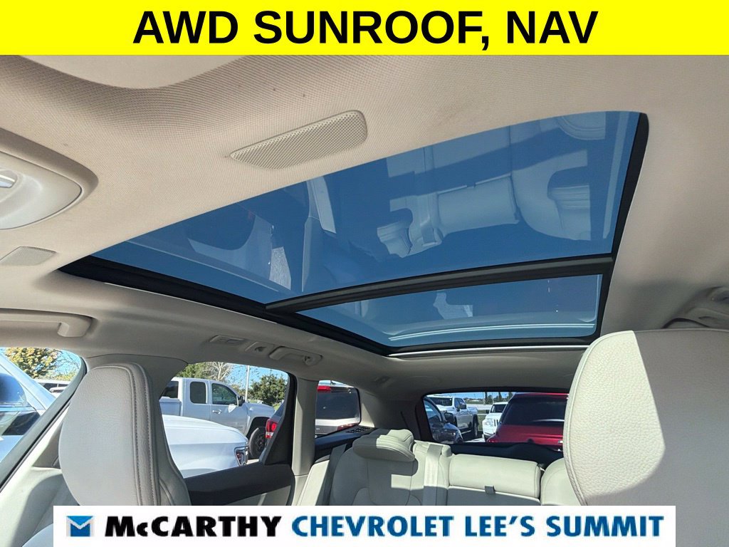 Used 2024 Volvo XC60 B5 Plus AWD/4WD image 6