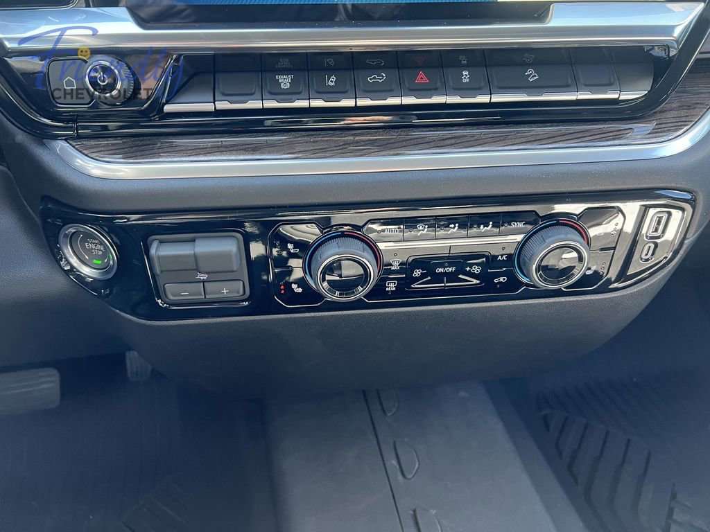New 2026 Chevrolet Silverado 3500 LT AWD/4WD image 8