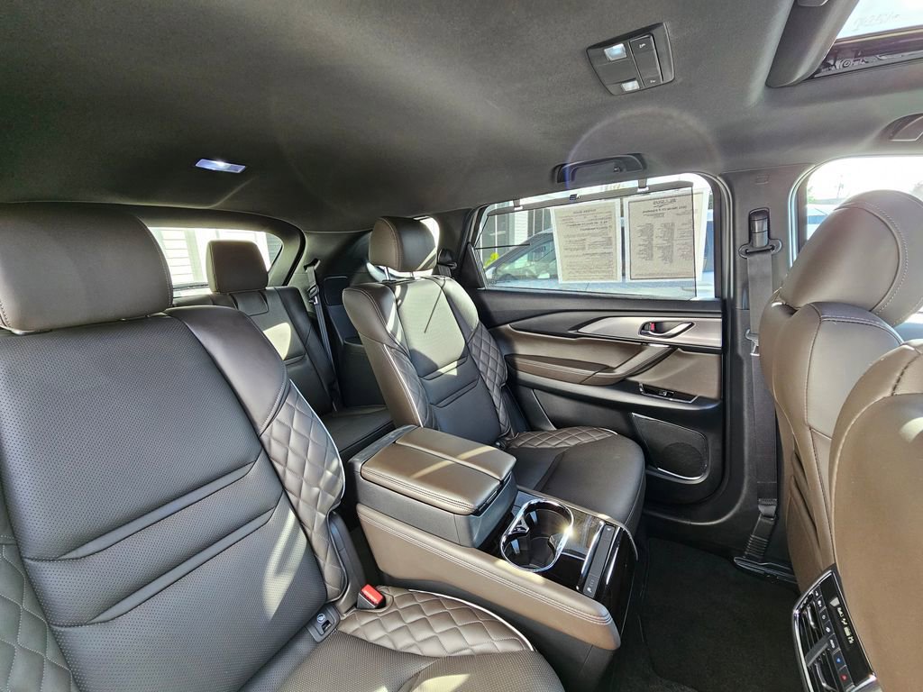 Used 2021 MAZDA CX-9 Signature image 19