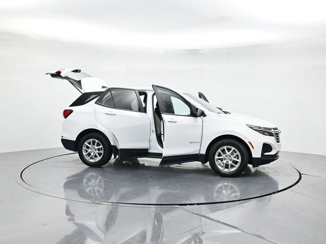 Used 2024 Chevrolet Equinox LS w/ LS Convenience Package FWD image 50