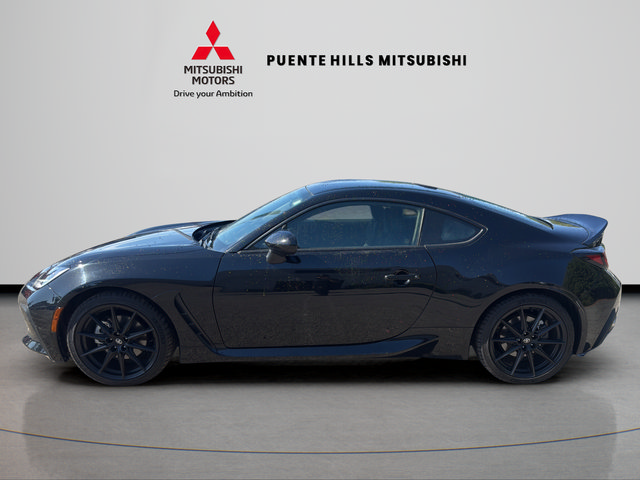 Used 2024 Toyota GR86 Premium RWD image 8