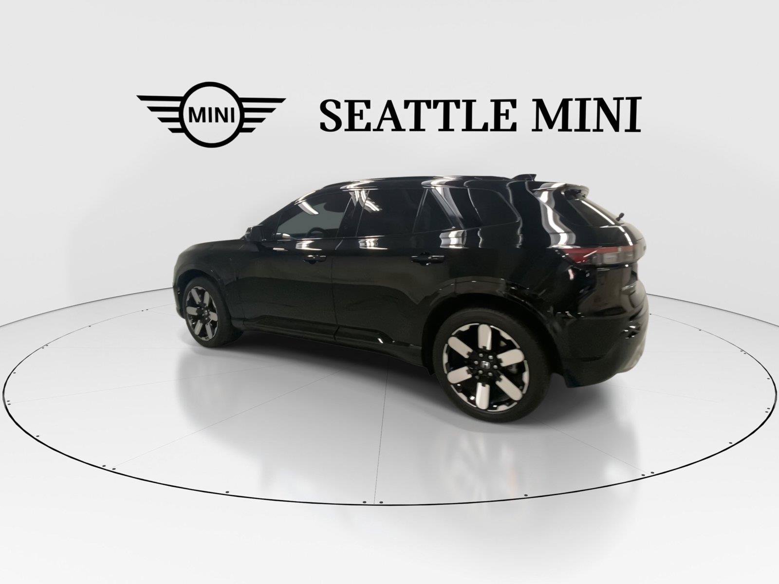 Used 2026 MINI Cooper 2-Door Hardtop FWD image 8