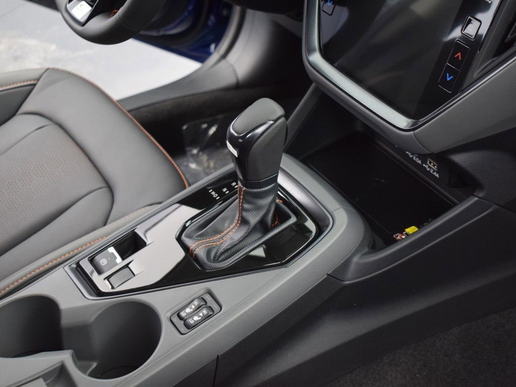 Certified 2025 Subaru Crosstrek 2.5i Limited w/ Crosstrek Mirror Package image 14