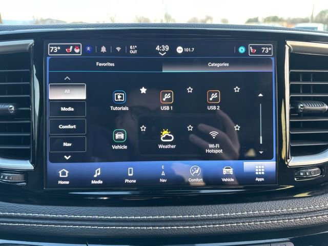 Certified 2024 Chrysler Pacifica Select image 55