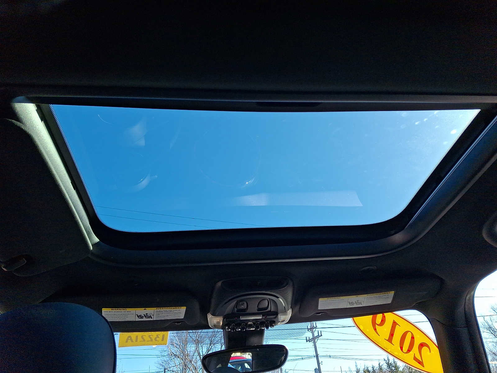 Used 2019 MINI Cooper 2-Door Hardtop image 14