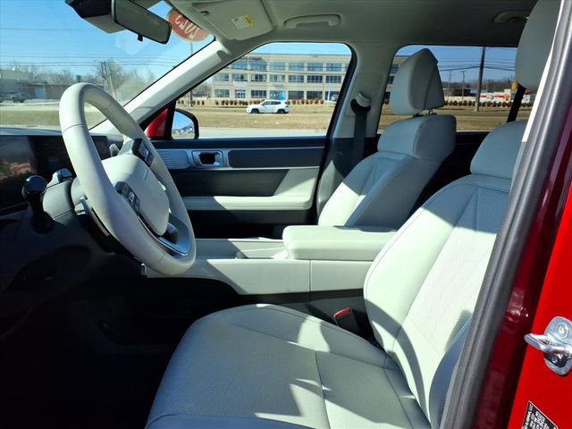 Used 2025 Hyundai Santa Fe SEL image 13