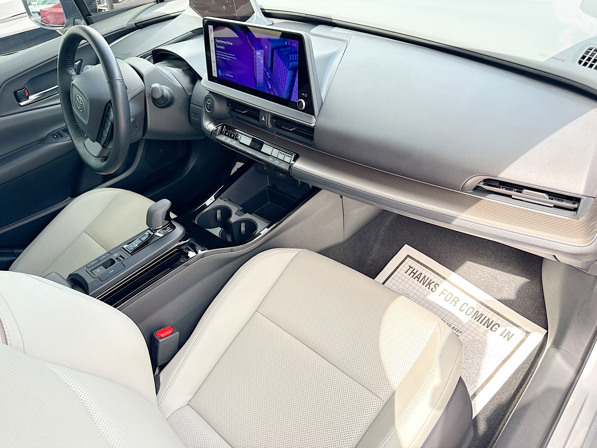 Used 2024 Toyota Prius Limited FWD image 14