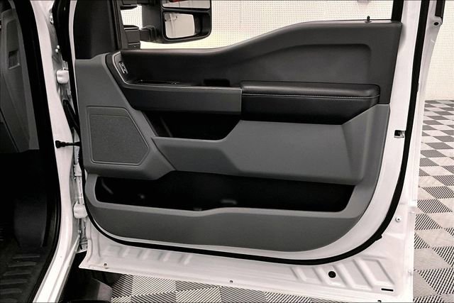 Used 2023 Ford F350 XLT image 22