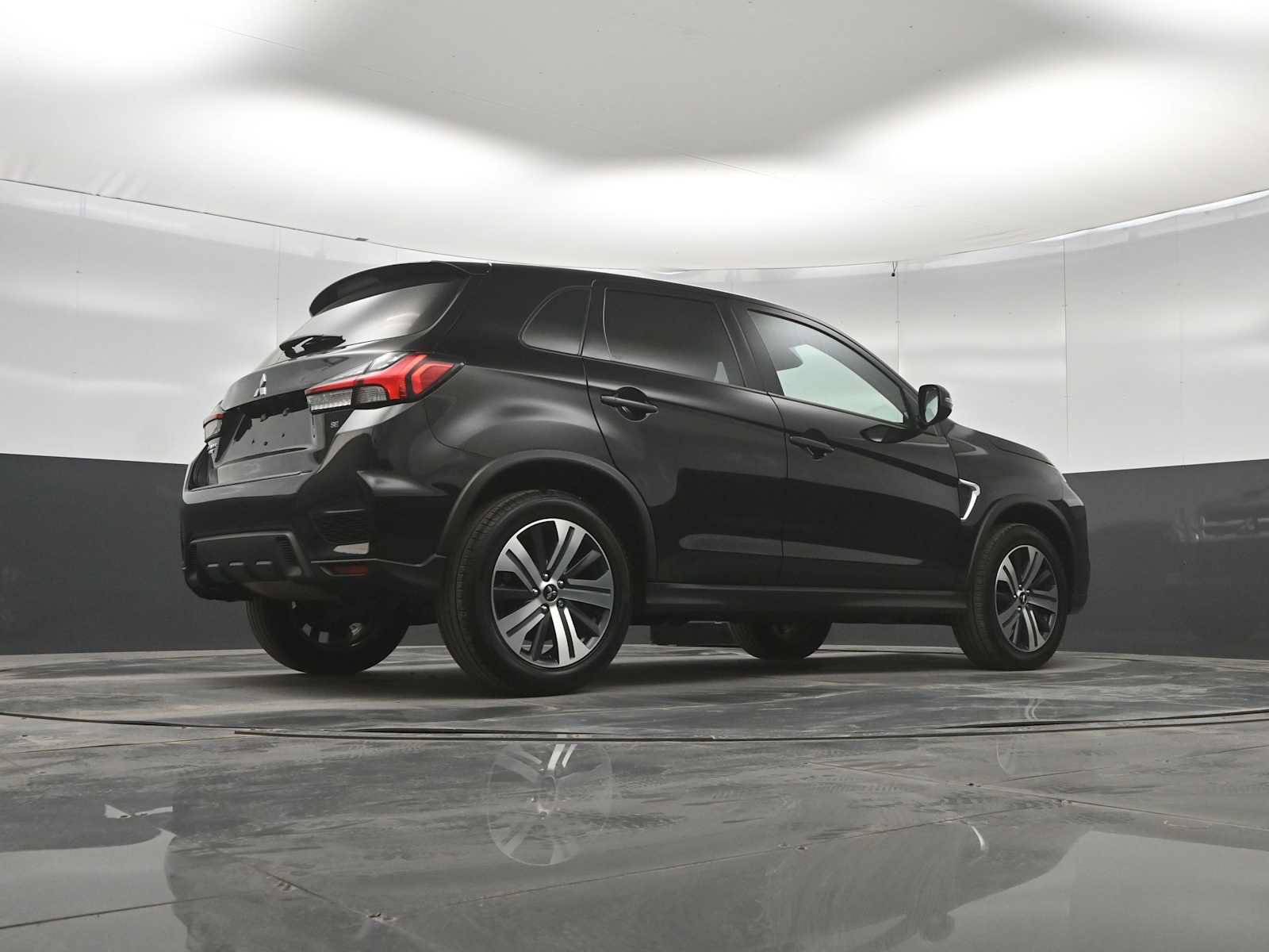 Used 2022 Mitsubishi Outlander Sport SE FWD image 39