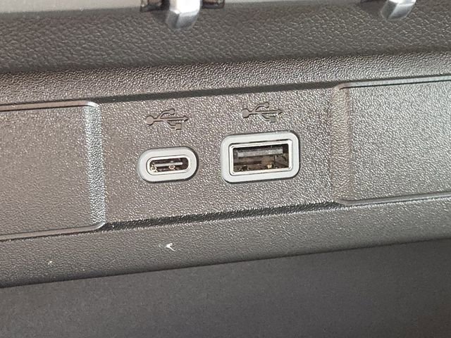 New 2026 GMC Canyon Elevation w/ Convenience Package image 10