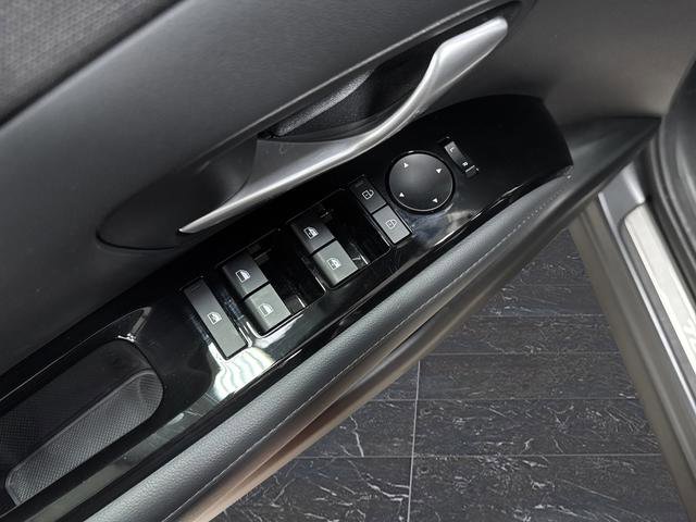 Used 2025 Hyundai Tucson Limited image 31