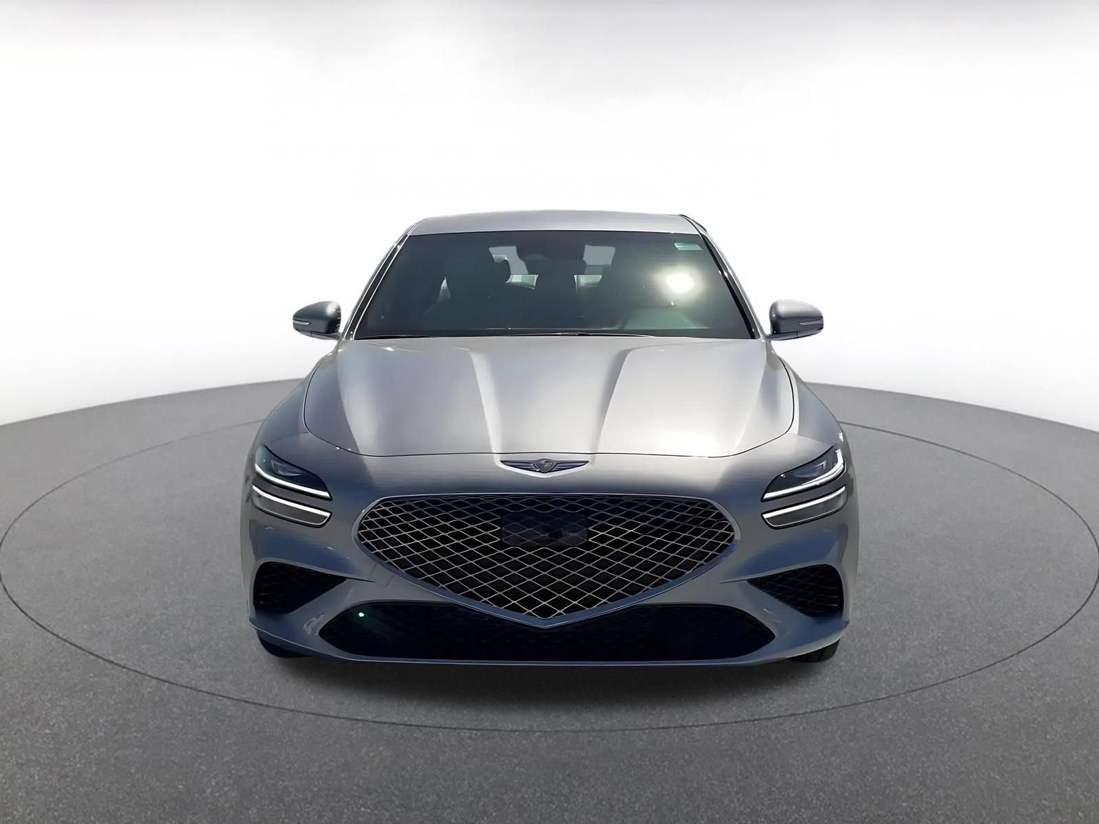 Used 2025 Genesis G70 2.5T AWD/4WD image 4