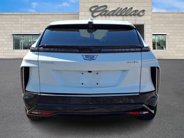 Certified 2024 Cadillac Lyriq Luxury w/ LPO, Floor Liner Package AWD/4WD image 6