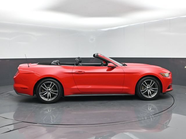 Used 2016 Ford Mustang Premium RWD image 9