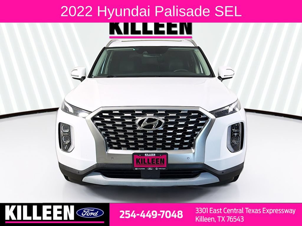 Used 2022 Hyundai Palisade SEL w/ Premium Package FWD image 2