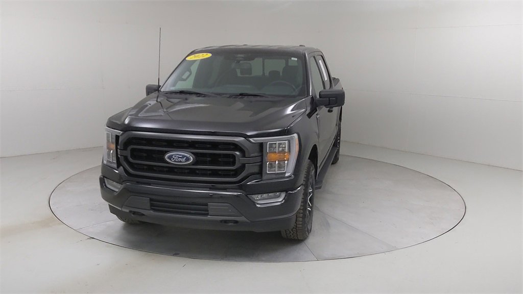 Certified 2022 Ford F150 XLT w/ Equipment Group 302A High image 9