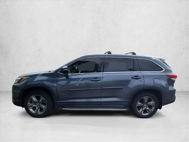Used 2018 Toyota Highlander Limited Platinum AWD/4WD image 9