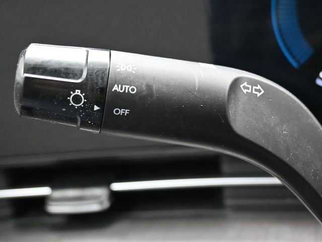 Used 2025 Hyundai Kona SE image 20