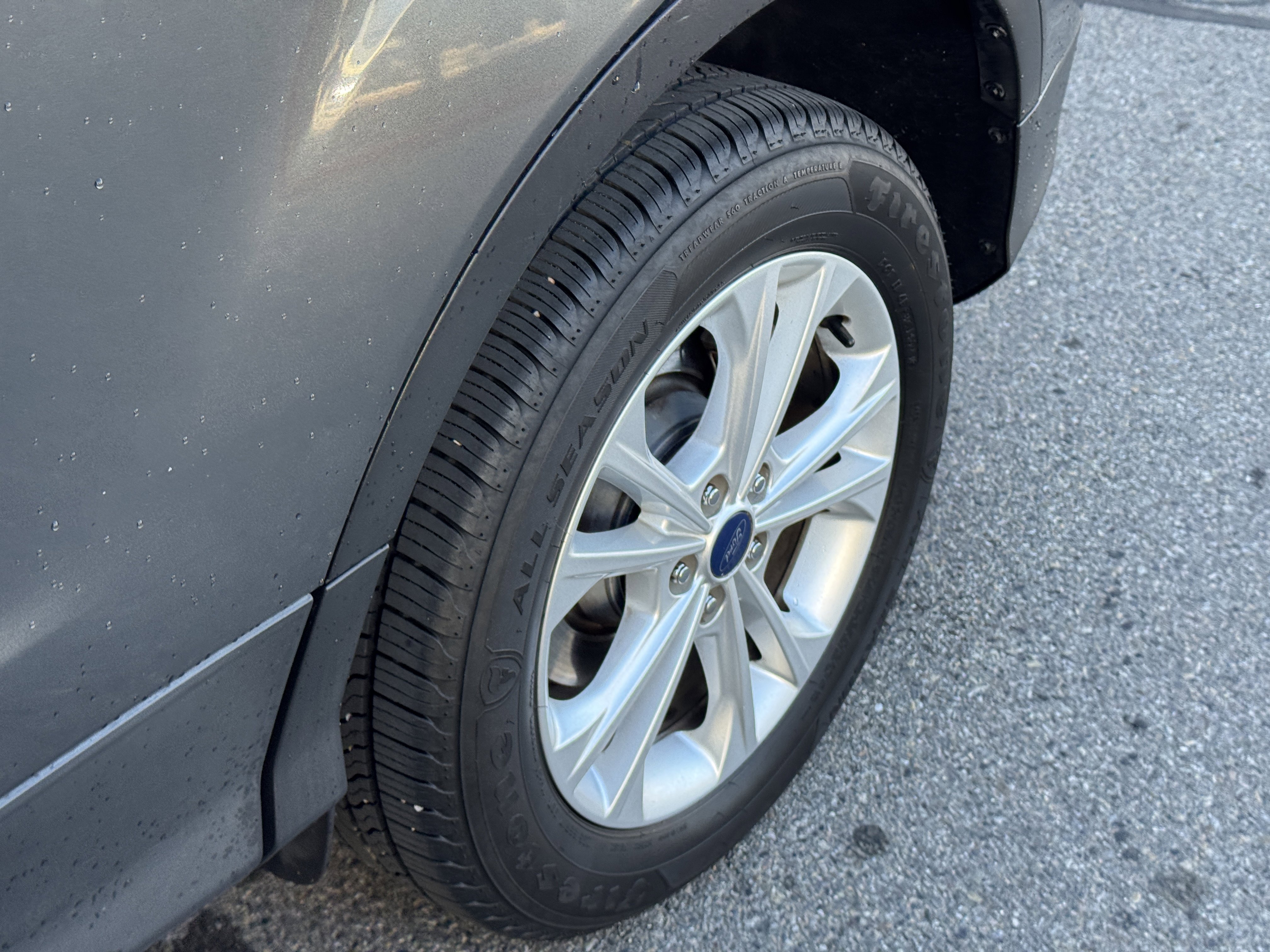 Used 2017 Ford Escape SE w/ Equipment Group 201A image 14