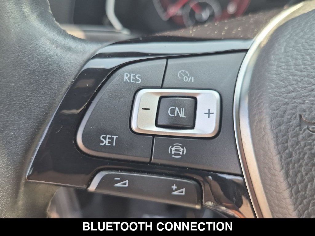 Used 2020 Volkswagen Jetta R-Line FWD image 4