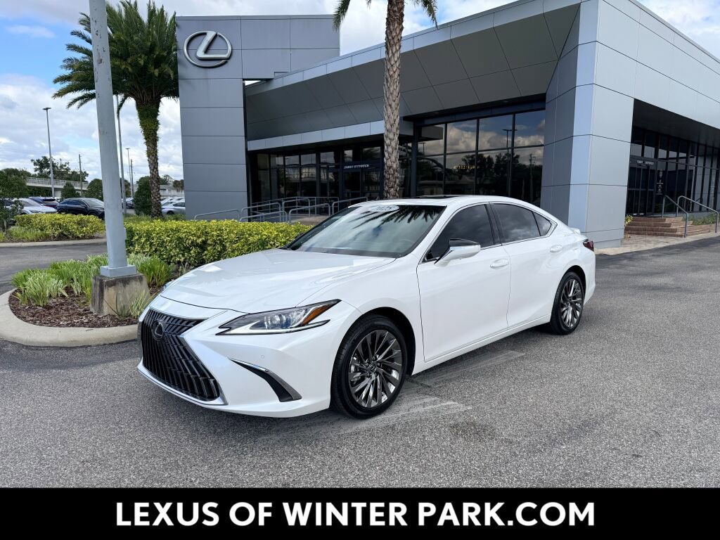 Used 2025 Lexus ES 300h w/ Luxury Package