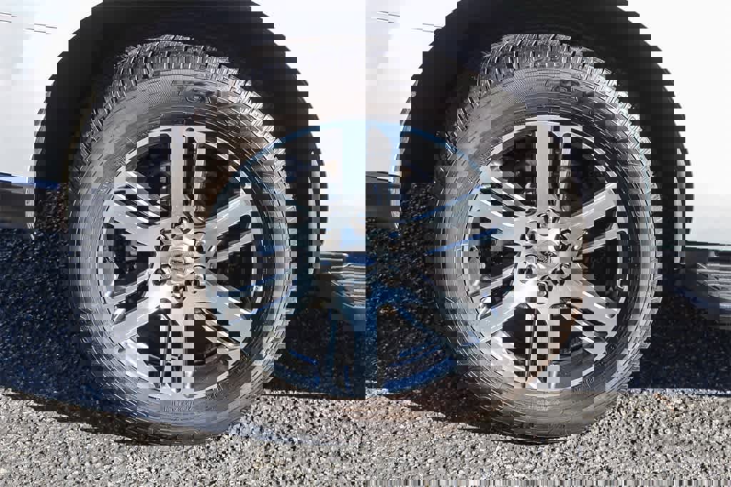 Used 2024 Ford Expedition XLT image 12