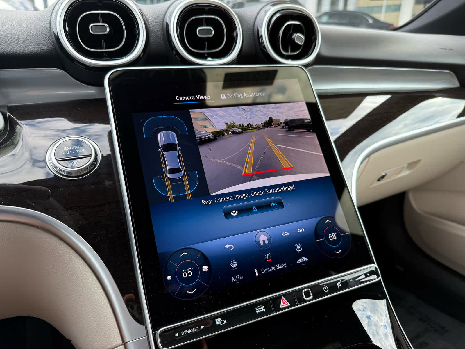 Used 2025 Mercedes-Benz C 300 4MATIC Sedan image 16