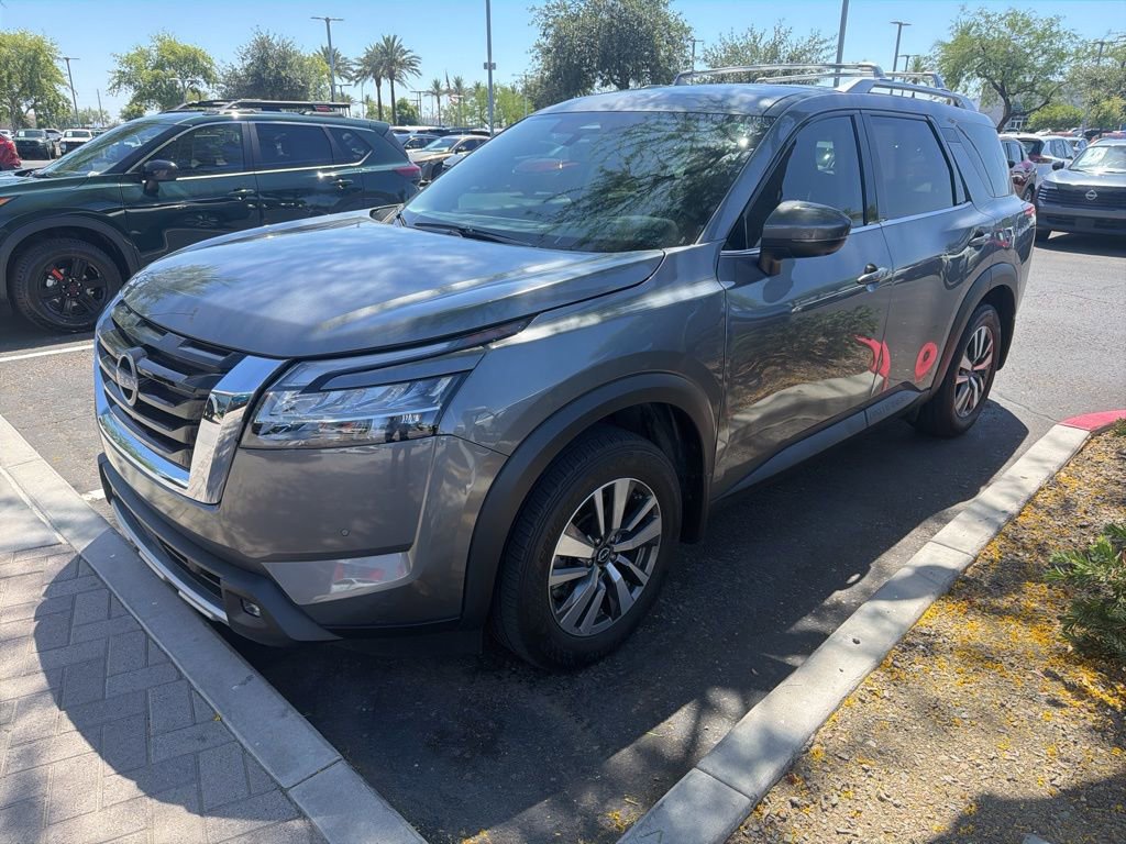 Certified 2022 Nissan Pathfinder SL