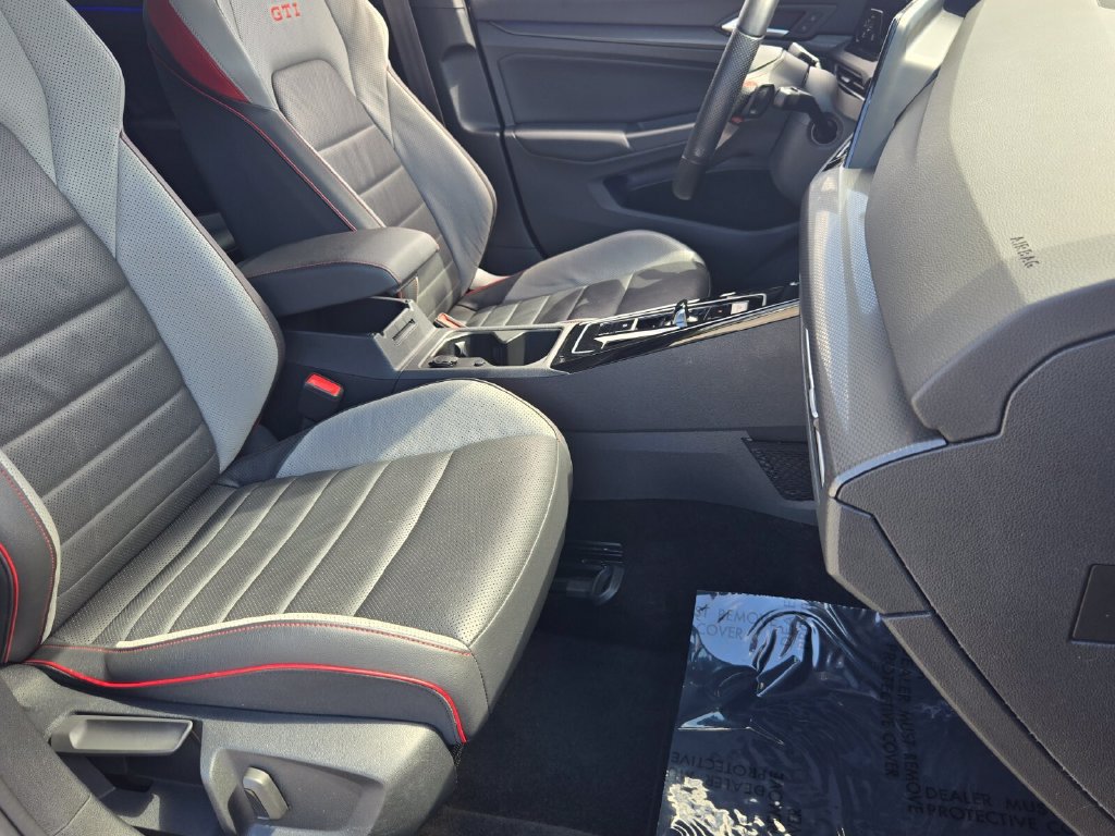 Used 2024 Volkswagen GTI Autobahn FWD image 20