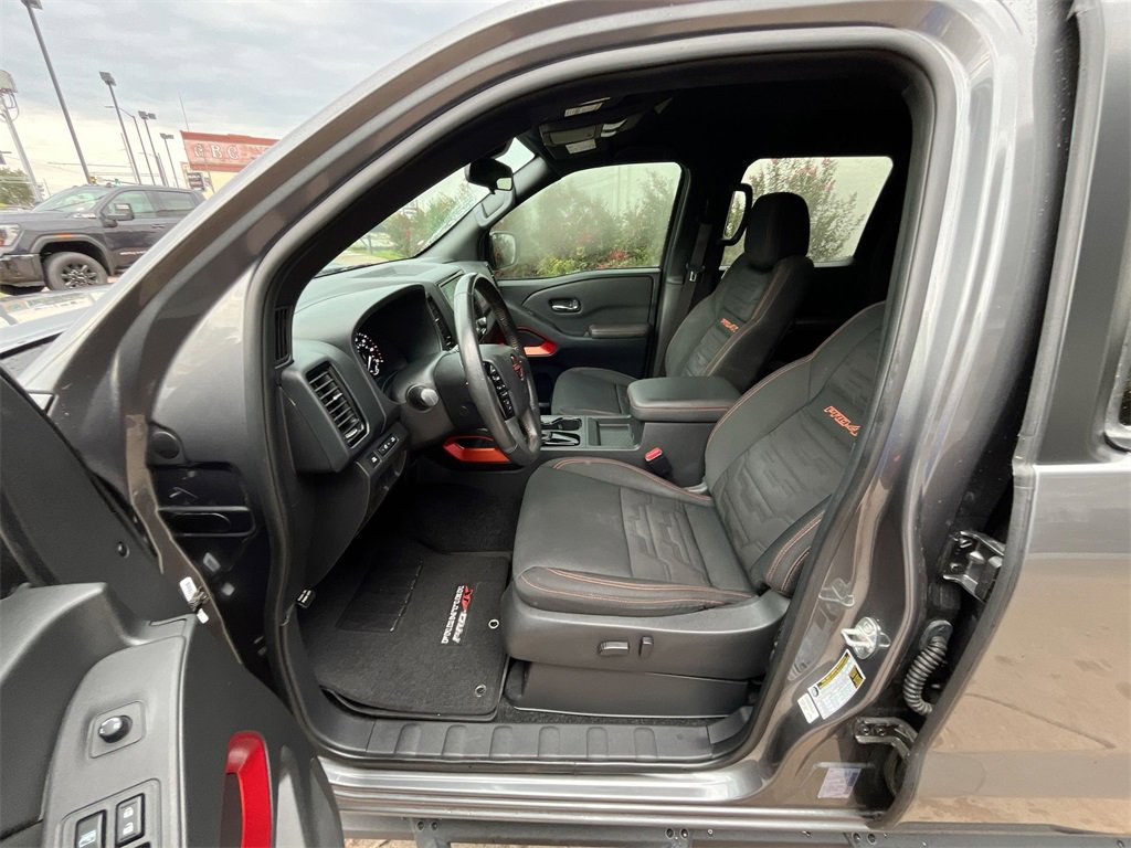 Used 2023 Nissan Frontier PRO-4X w/ Tow Package image 13