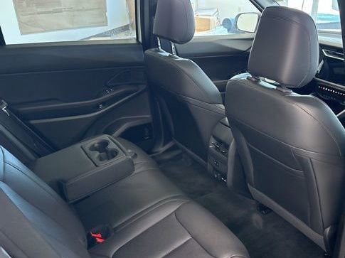 New 2026 Jeep Cherokee Overland w/ Advanced Pro Tech Group image 31