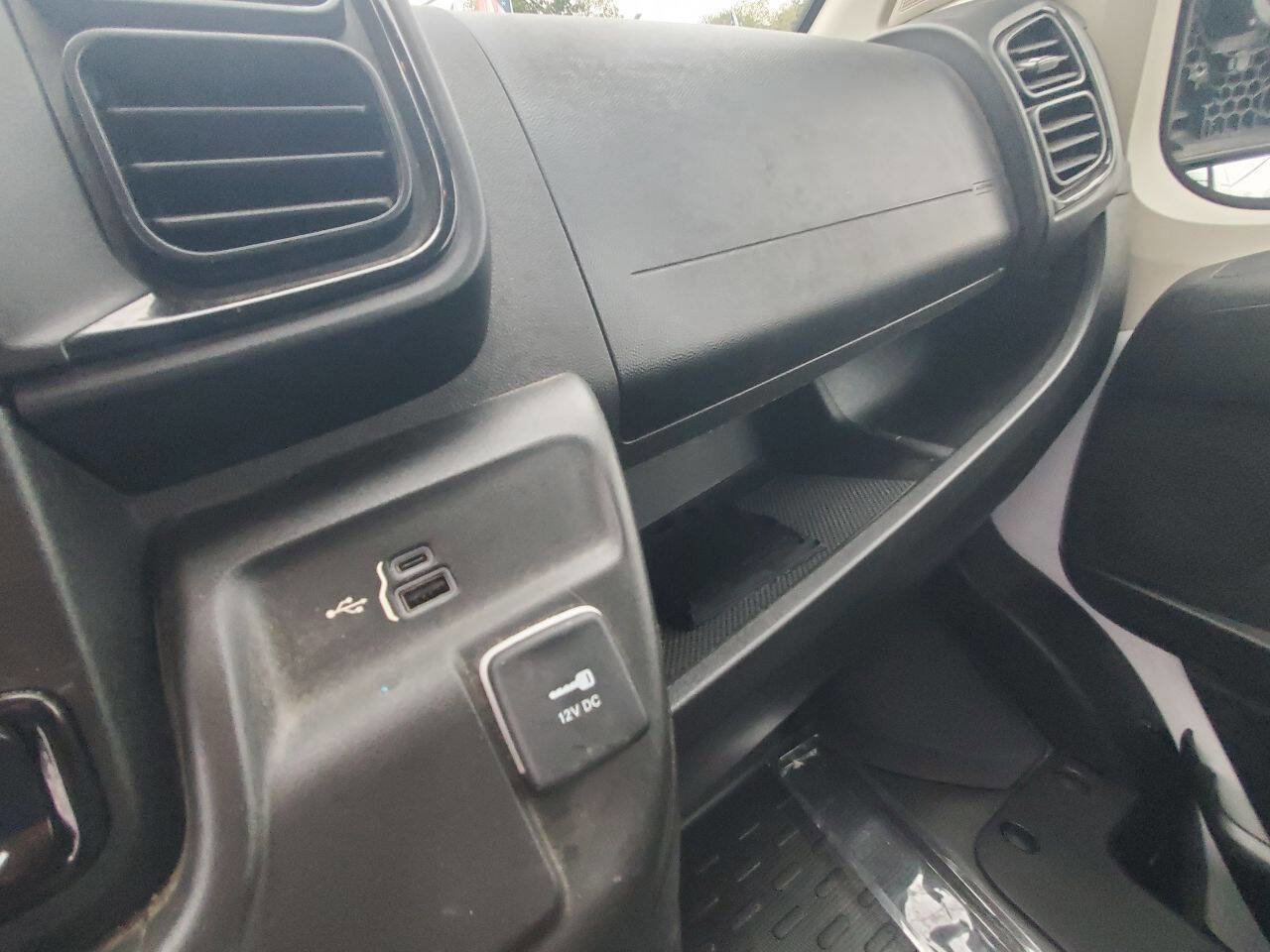 Used 2022 RAM ProMaster 3500 image 17